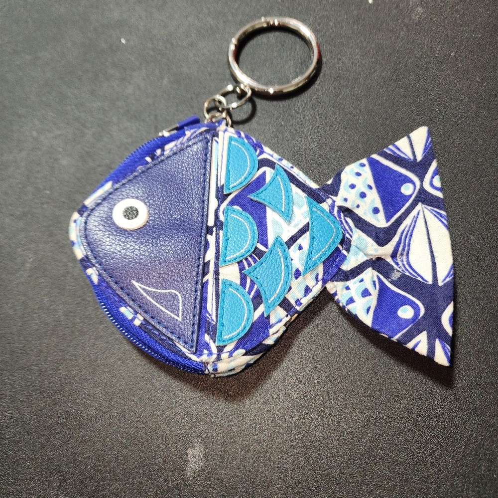 VERA BRADLEY EUC KEYRING COIN PURSE